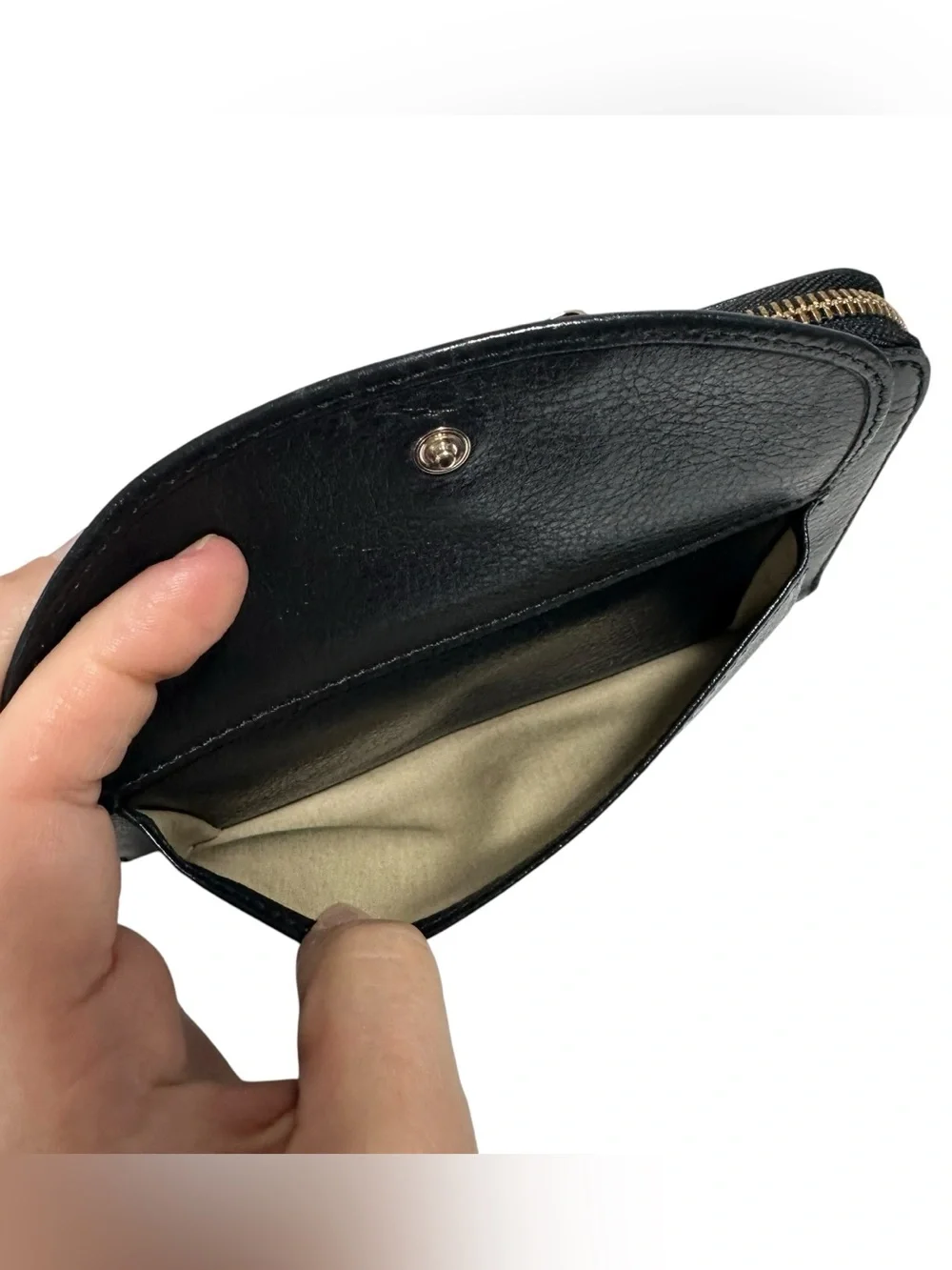 Chloe Black Pebbled Leather & Gold Bow Large Zip Around Zippy Wallet w.Dust Bag